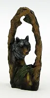 Wolf Cutaway Scene 0111-10178C