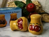 Porcelain Apple Salt & Pepper Shakers 049-26146