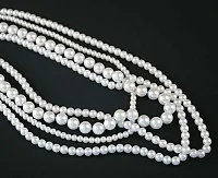 White Beads Necklace 049-40203