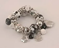 Black and White Beads Bracelet 049-40495