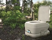 CAMCO 41531 Portable Toilet 2.6 Gal.