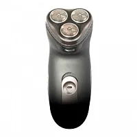 Vivitar 3-Head Rotary Rechargeable Cordless Shaver Contours to Face Chin and Jaw
