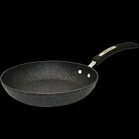 STARFRIT USA 6078000100 Saute Pan 9.5&#039; W/ Lid Bakelite