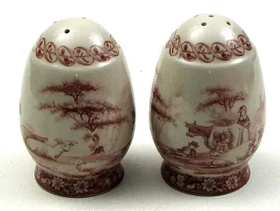 Red Glass Salt & Pepper set 01-59141