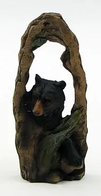 Bear Cutaway Scene 0111-10178B