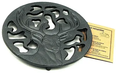 Cast Iron Buck Trivet 0166-10202