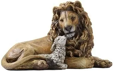 8&quot; Lion & Lamb Figure 0182-35859