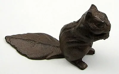 Squirrel Cast Iron Door Stop 0184J-0128