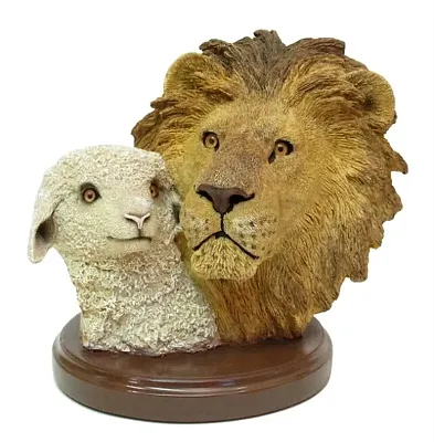 Living Stone Lion with Lamb Bust 0193-73023