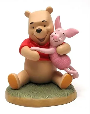 Disney Pooh Hugging Piglet 020-4012894