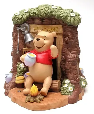 Disney Pooh and Classic Pooh Around the House Ltd Ed. 020-401289
