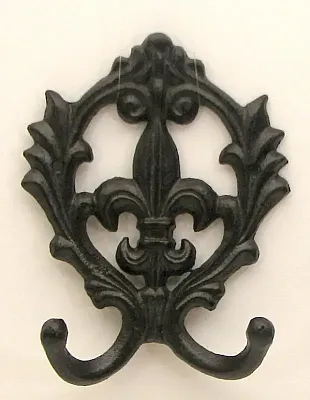 Scroll Fleur De Lis Double Hook 021-22204