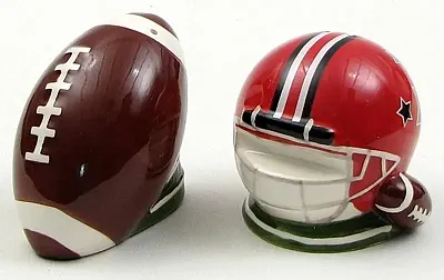 Football Salt and Pepper Set 049-10681