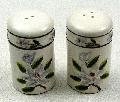 Magnolia Salt and Pepper Set 049-11175