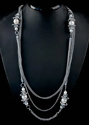 Silver Tone Necklace with White Beads 049-40137