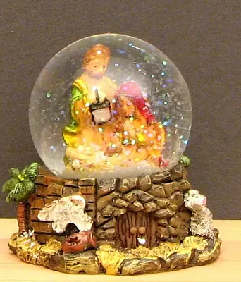 Nativity Scene Water Ball 049-97615