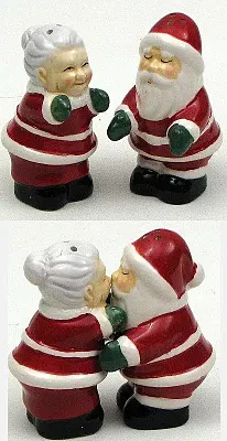 Santa Couple Salt and Pepper Set 049-98251
