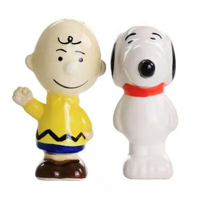 Peanuts Classical Pals Charlie Brown and Snoopy Figurine Salt and Pepper Shaker
