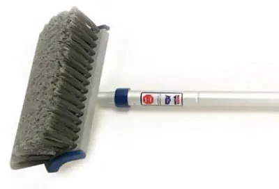 ADJ. A BRUSH PROD440 3-6 Ft Handle Flo With Brush