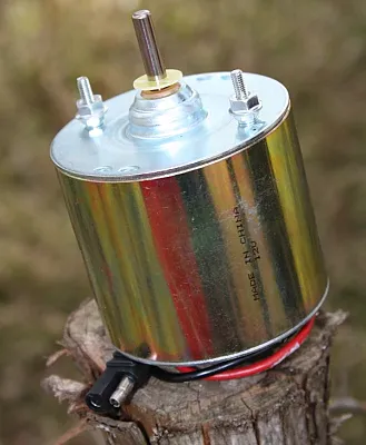 Boss Buck 51 Motor - Large 12V - 1/4&quot; Shaft