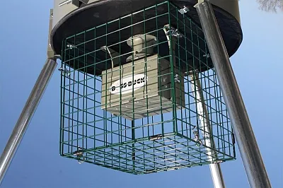 Boss Buck 544 Varmint Cage Square - Fits 55 Gal. Drum