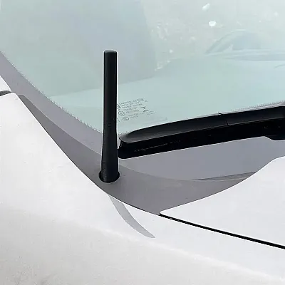 BUILTRIGHT 110020 Perfect-Fit Stubby Antenna - 2019+