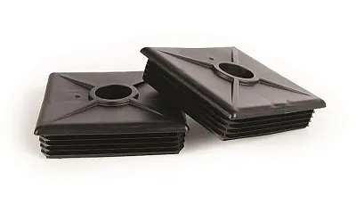 CAMCO 40303 4&#039; Bumper Cap-Blak 2/Card