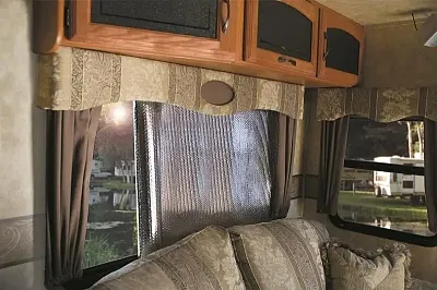 CAMCO 45161 Window Cover 26&#039; X 50&#039;