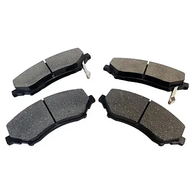 CROWN AUTO 68003701AA Pad Set Frnt