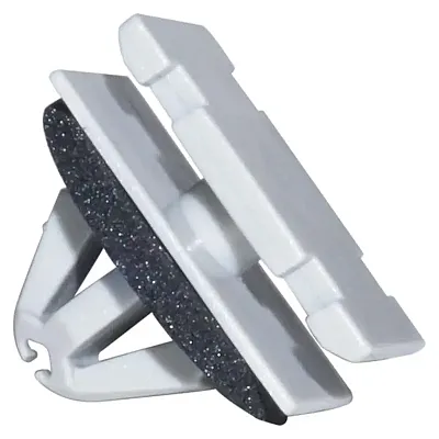 CROWN AUTO 68172491AA Retainer