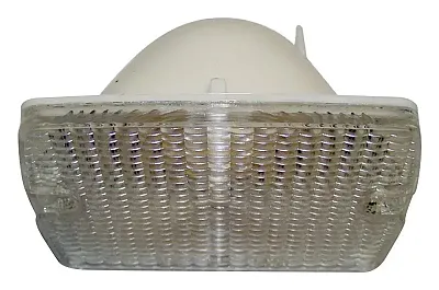 CROWN AUTO RT28011 Parking Light