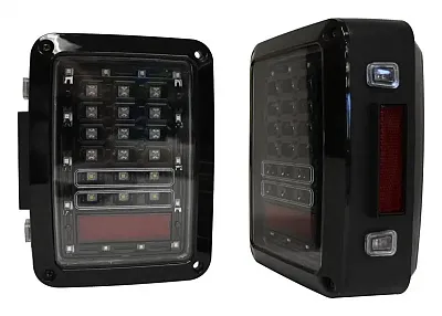 CROWN AUTO RT28080 Led Tail Light Set