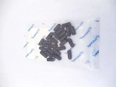 Larsen Cap2 Larsen - Black Replacement Cap For 1/4 Wave Duck Ant