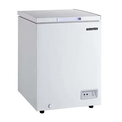 Frigidaire Efrf3003 3.5-Cu. Ft. Garage-Ready Chest Deep Freezer With Easy-Defros