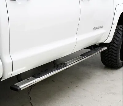 GO RHINO 685415552P 5&#039; Stp Frd Superduty Reg