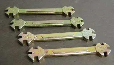 HELIX RACING 3011500 4Pc Spoke Wrench Set