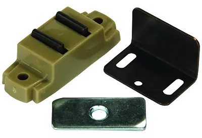 JR PRODUCTS 70275 Surface Mnt Magnetic Ctch