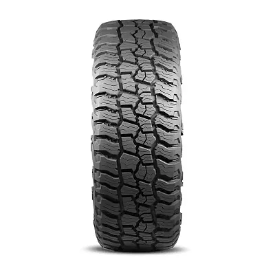 M.T. STREET 272481 Lt285/70R17 121/118Q Baja Boss A/T