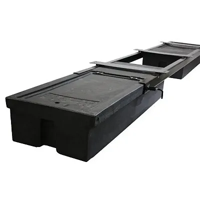 LIPPERT COMP 175180 Undrchasis Storg Containr
