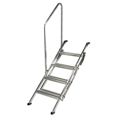 LIPPERT COMP 2023024501 Lippert Victory Step - Quad