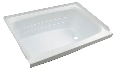 LIPPERT COMP 209658 White-Right Hand Drain