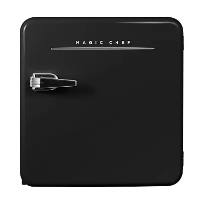 Magic Chef Mcr16Chb 1.6-Cu. Ft. Energy-Star Certified Retro Mini Fridge With Man