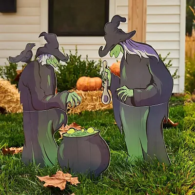 Witches & Cauldron Yard Scene MPAR-736