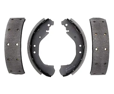 R/M BRAKES 675PG Brake Shoe Set