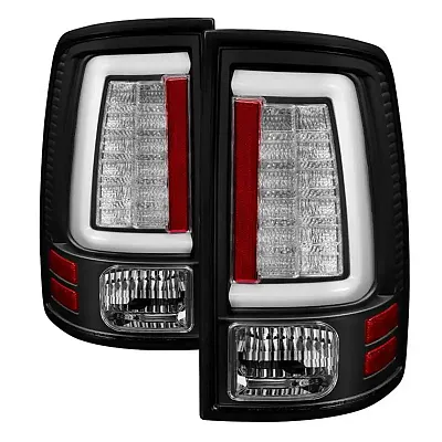SPYDER 5084057 Dodge Ram 1500 13-14 / R
