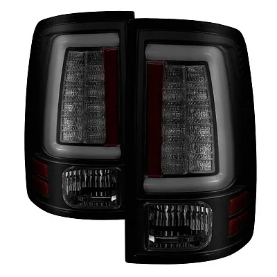 SPYDER 5084064 Dodge Ram 1500 13-14 / R