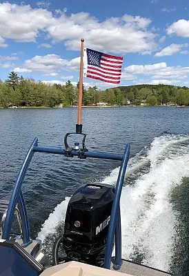 TAYLOR MADE 943 Taylot Mad Flag Pole Mount