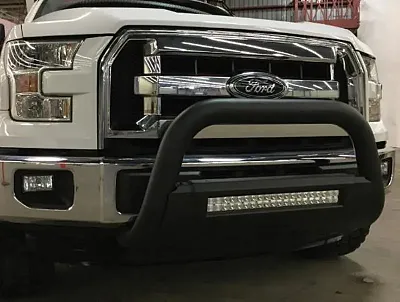TRAILFX B1605B 3.5&#039; Bull Bar W. Light Op