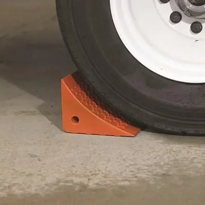 VALTERRA LLC A95036 Wheel Chocks Coast 6Pk Box
