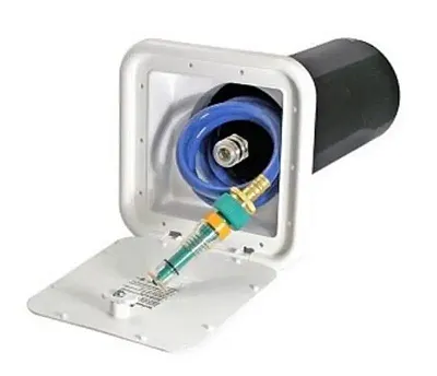VALTERRA LLC PF147007 Spray-Away 5.5&#039; Sq Quick Connect
